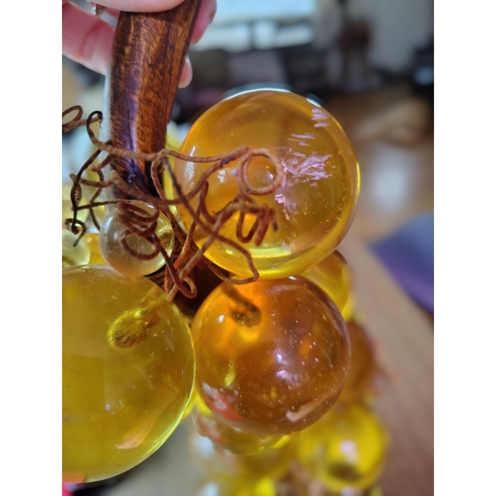 Vintage MidCentury Modern Amber MCM Lucite Grapes LARGE & SMALL! 11.5” Driftwood - Picture 10 of 11